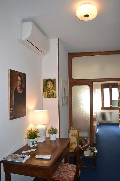 דירות ונציה Santa Marina Castello 5896